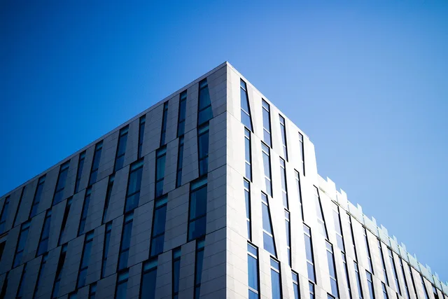 architecture, office, house, modern, skyscraper, city, glass, reflection, external, center. Coworking space rules: your agreement, the operator above you, your duties
